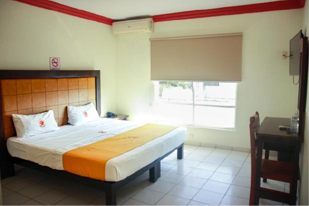 Hotel Gina Tecomán Buitenkant foto