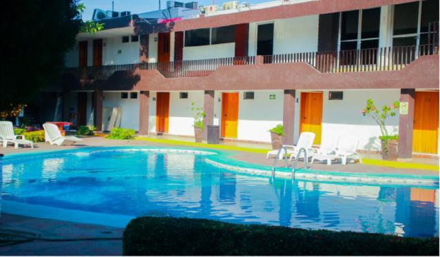 Hotel Gina Tecomán Buitenkant foto