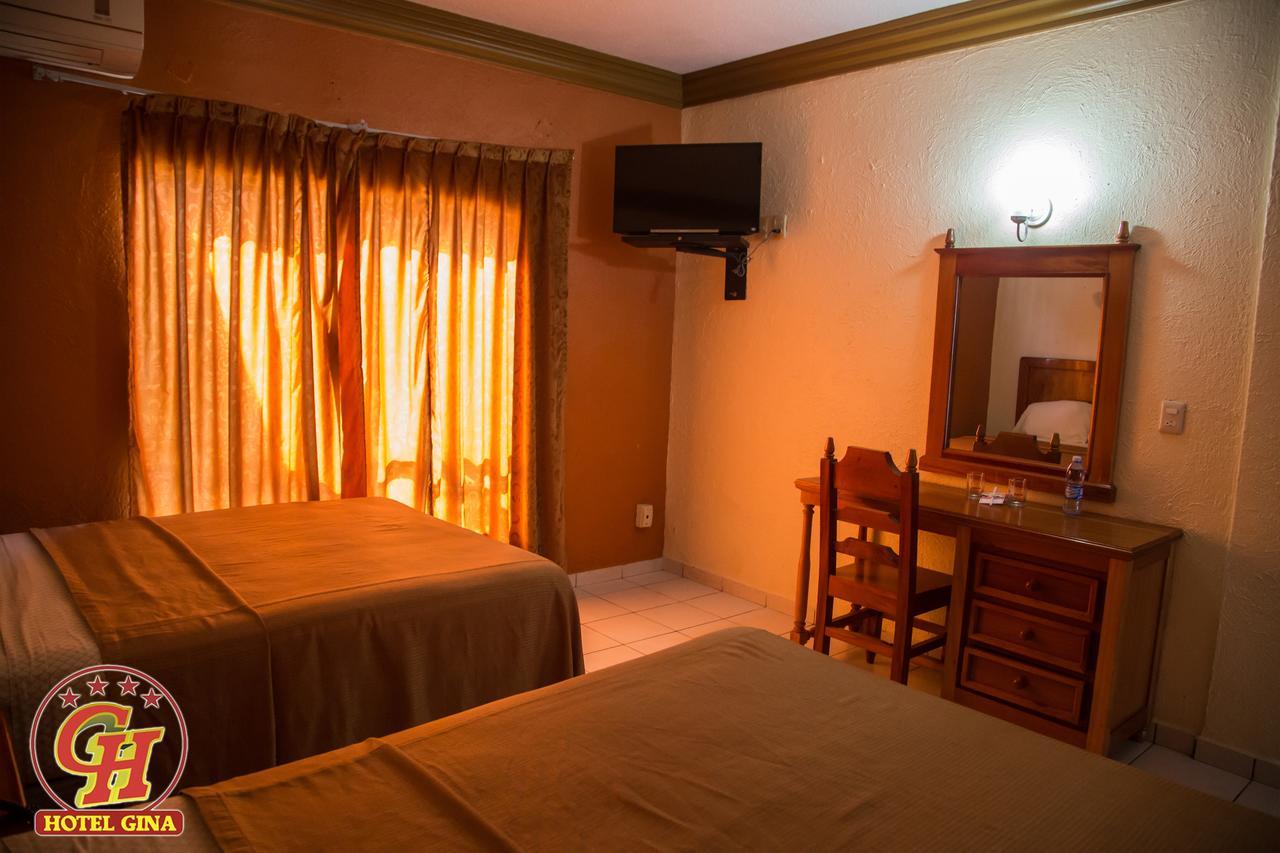 Hotel Gina Tecomán Buitenkant foto